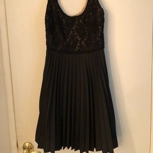 Bebe pleated lace dress